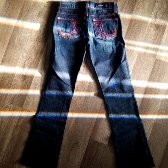 Rock & Republic Bootcut Jeans w/ Pink Stitching - Picture 3 of 4